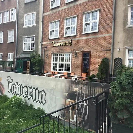 Na Starowce Grobla Apartment *