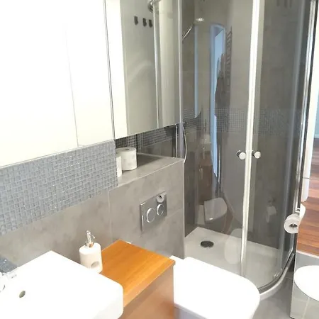 Na Starowce Grobla Apartment *